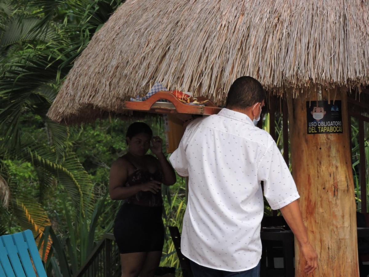 Hotel Y Restaurante Meson Del Gitano Caucasia Extérieur photo